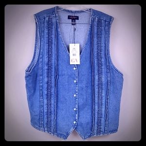 NWT Denim vest, Women's size 2X
